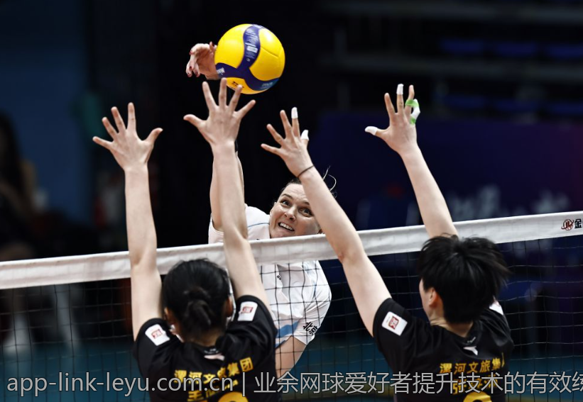业余网球爱好者提升技术的有效练习方法